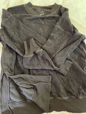 aerie Plush Fleece Crewneck Sweatshirt “Good Vibes” Size Small